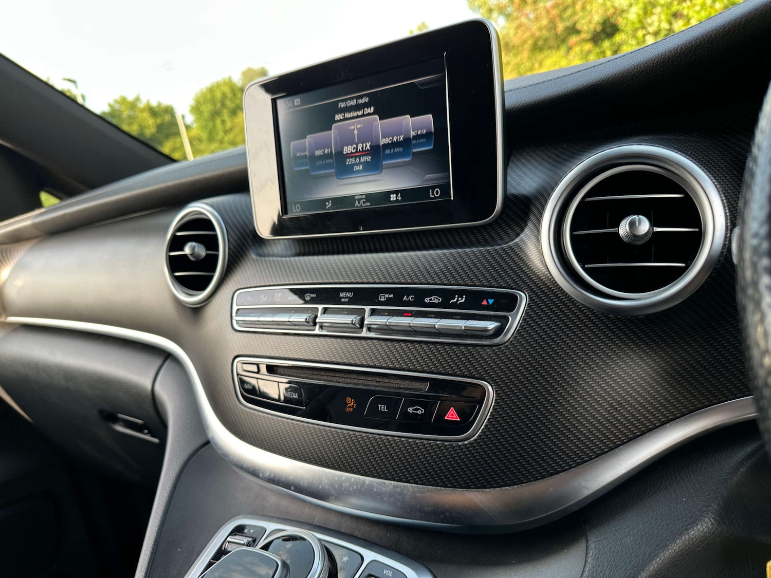 Used Mercedes-Benz V-Class 2018 for sale - 77437445: Photo 60