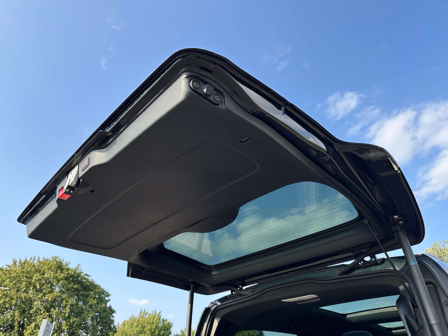 Used Mercedes-Benz V-Class 2018 for sale - 77437445: Photo 73