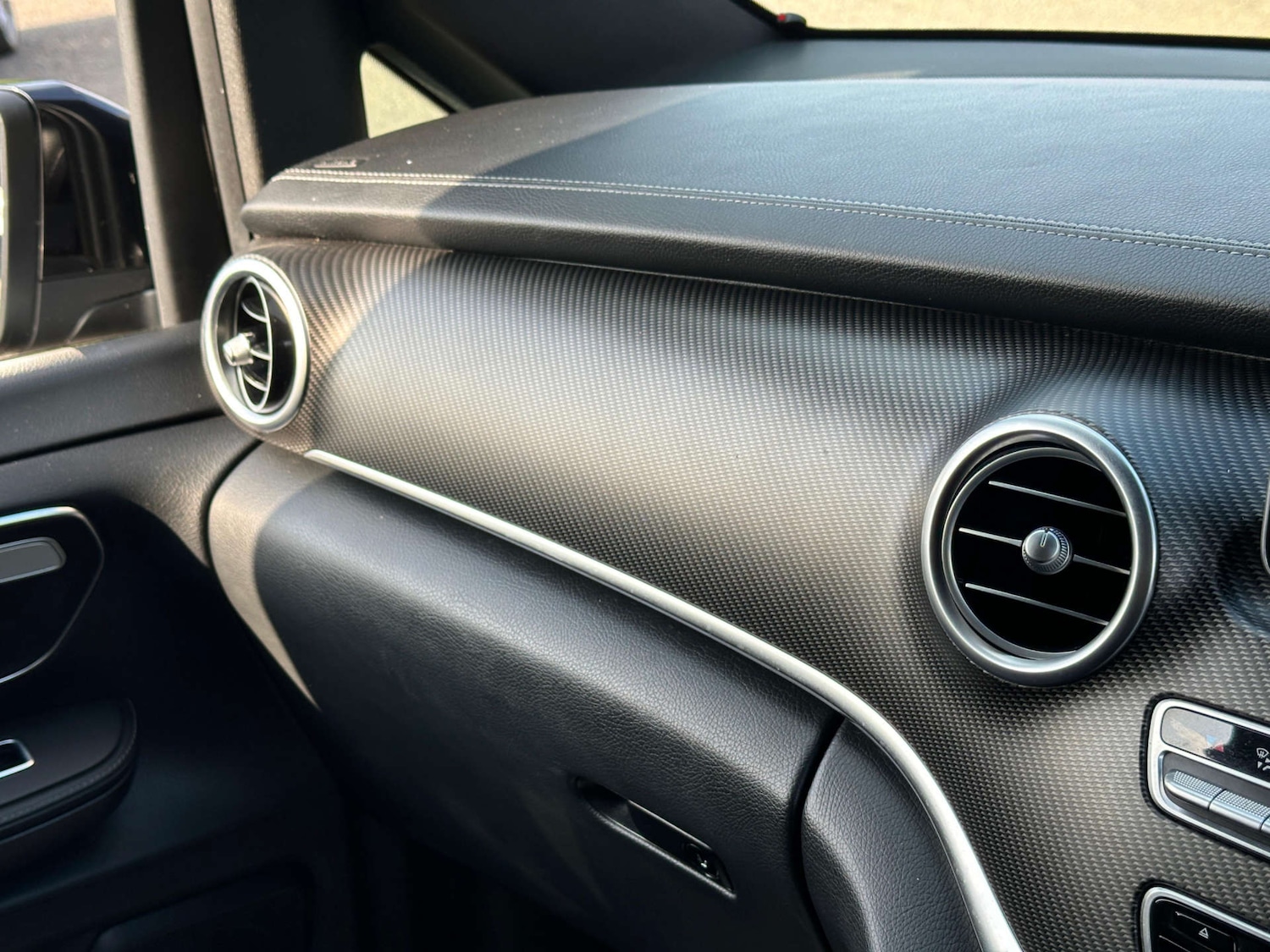 Used Mercedes-Benz V-Class 2018 for sale - 77437445: Photo 84