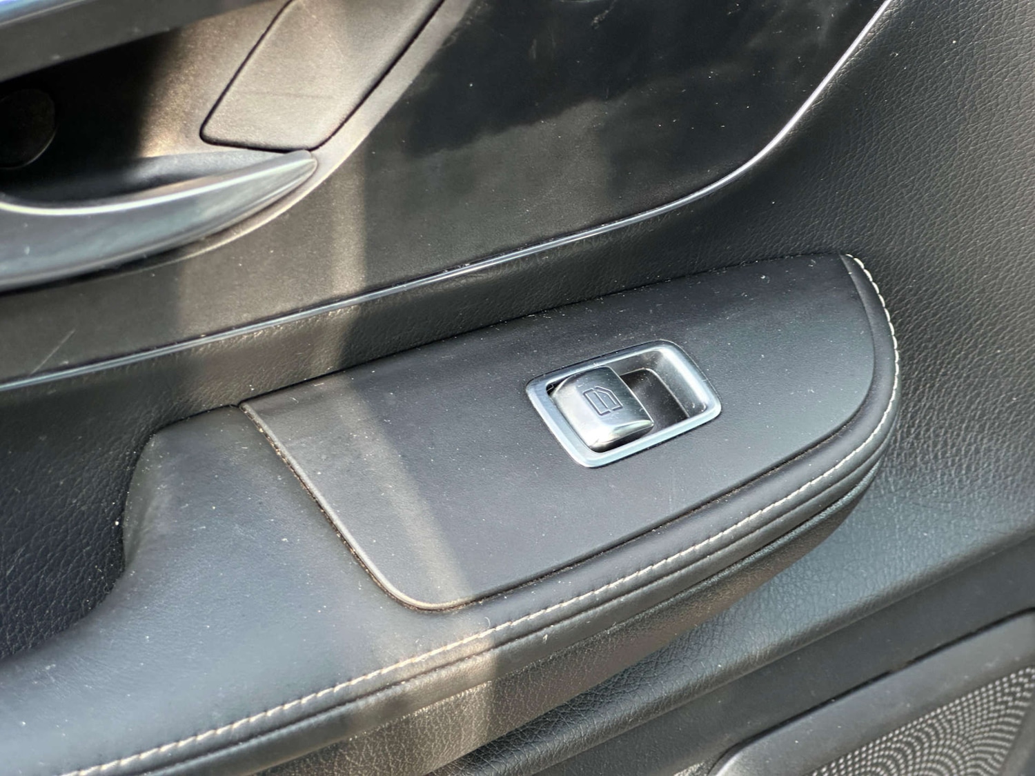 Used Mercedes-Benz V-Class 2018 for sale - 77437445: Photo 85