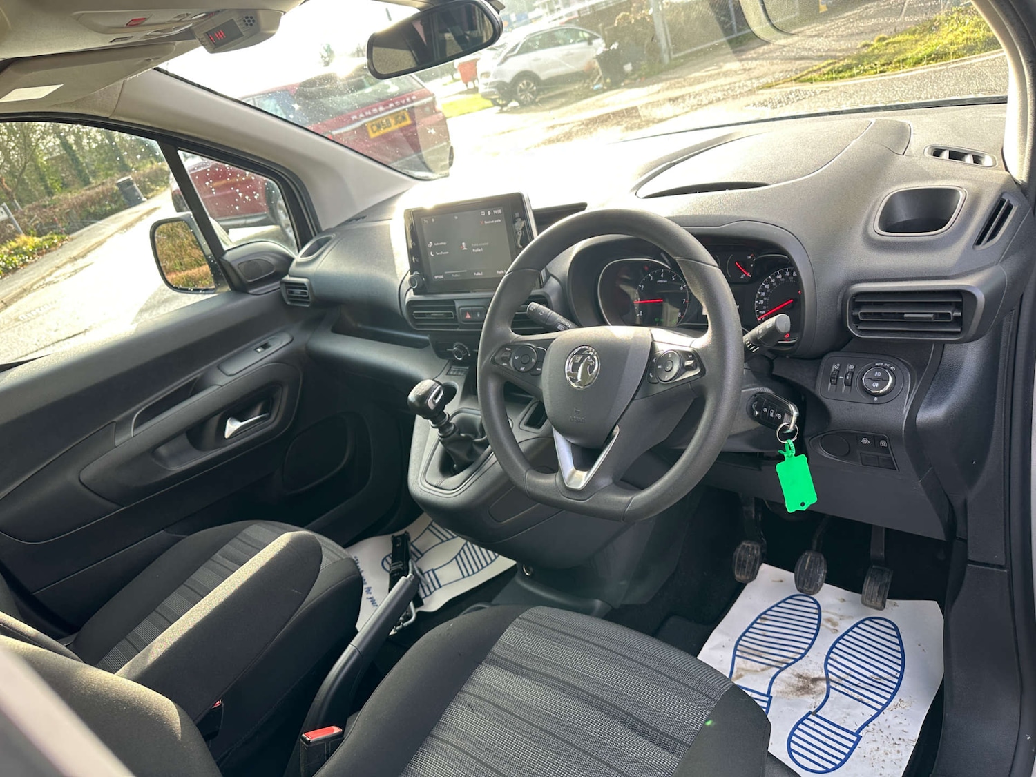 Used Vauxhall Combo Life 2020 for sale - 77437437: Photo 17