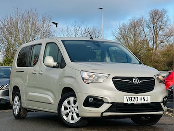 Used Vauxhall Combo Life 2020 for sale - 77437437: Photo