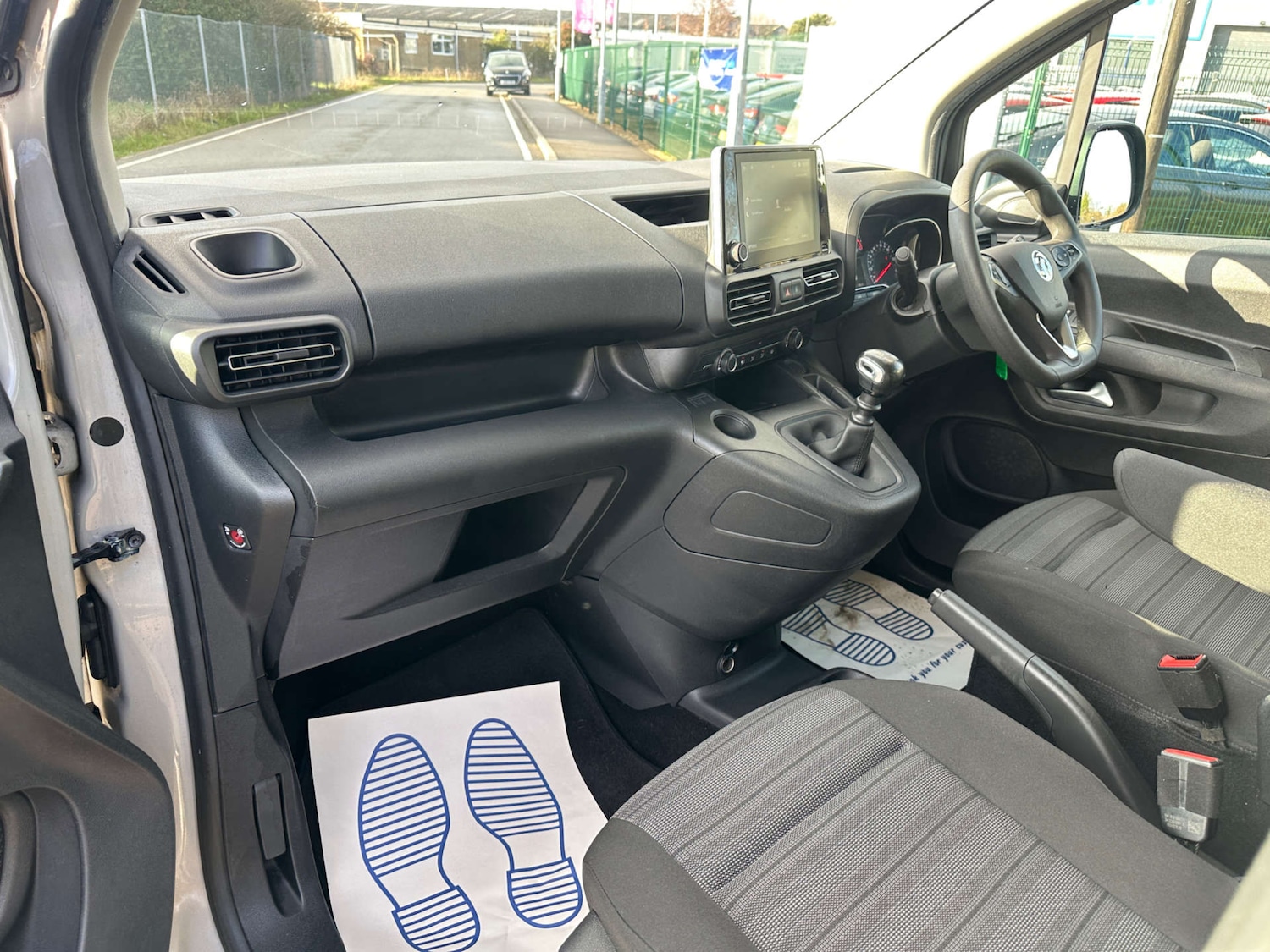 Used Vauxhall Combo Life 2020 for sale - 77437437: Photo 24