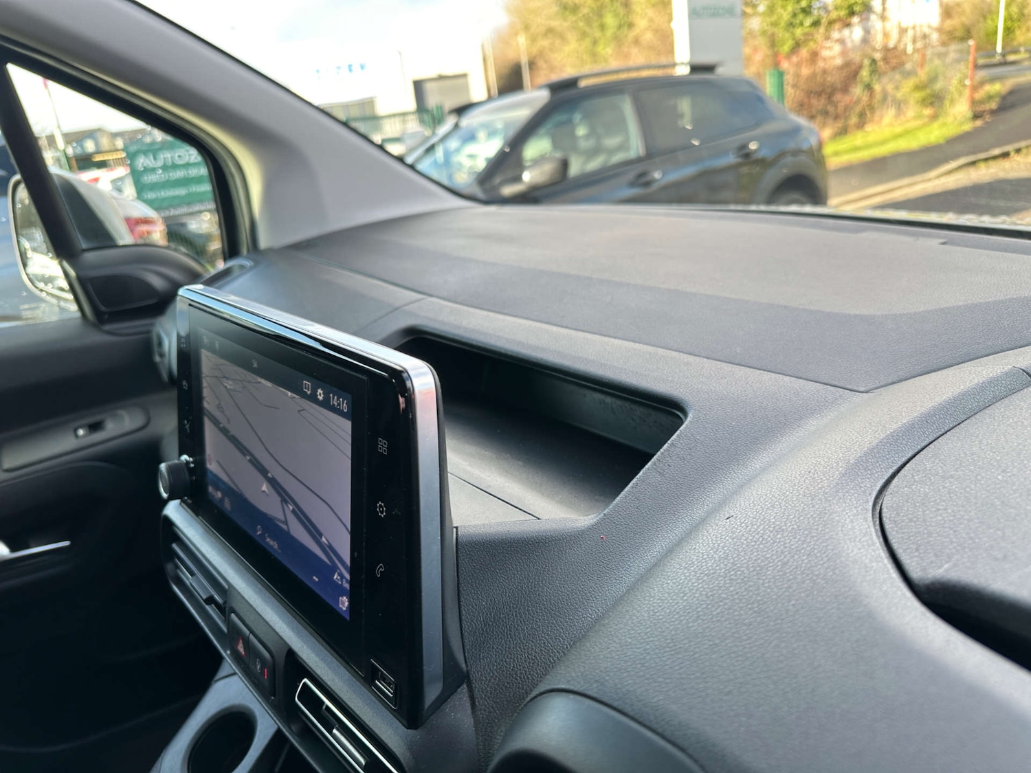 Used Vauxhall Combo Life 2020 for sale - 77437437: Photo 43