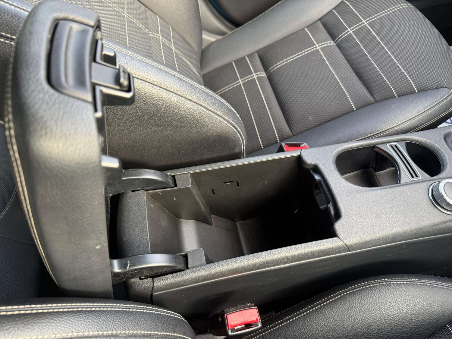 Used Mercedes-Benz A-Class 2015 for sale - 77937253: Photo 23