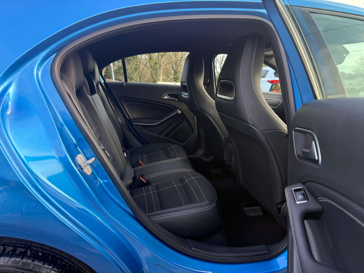 Used Mercedes-Benz A-Class 2015 for sale - 77937253: Photo 28