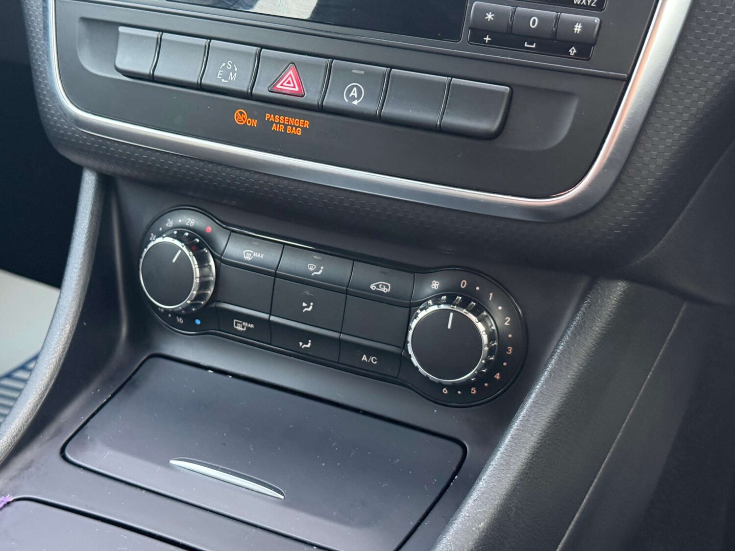 Used Mercedes-Benz A-Class 2015 for sale - 77937253: Photo 72