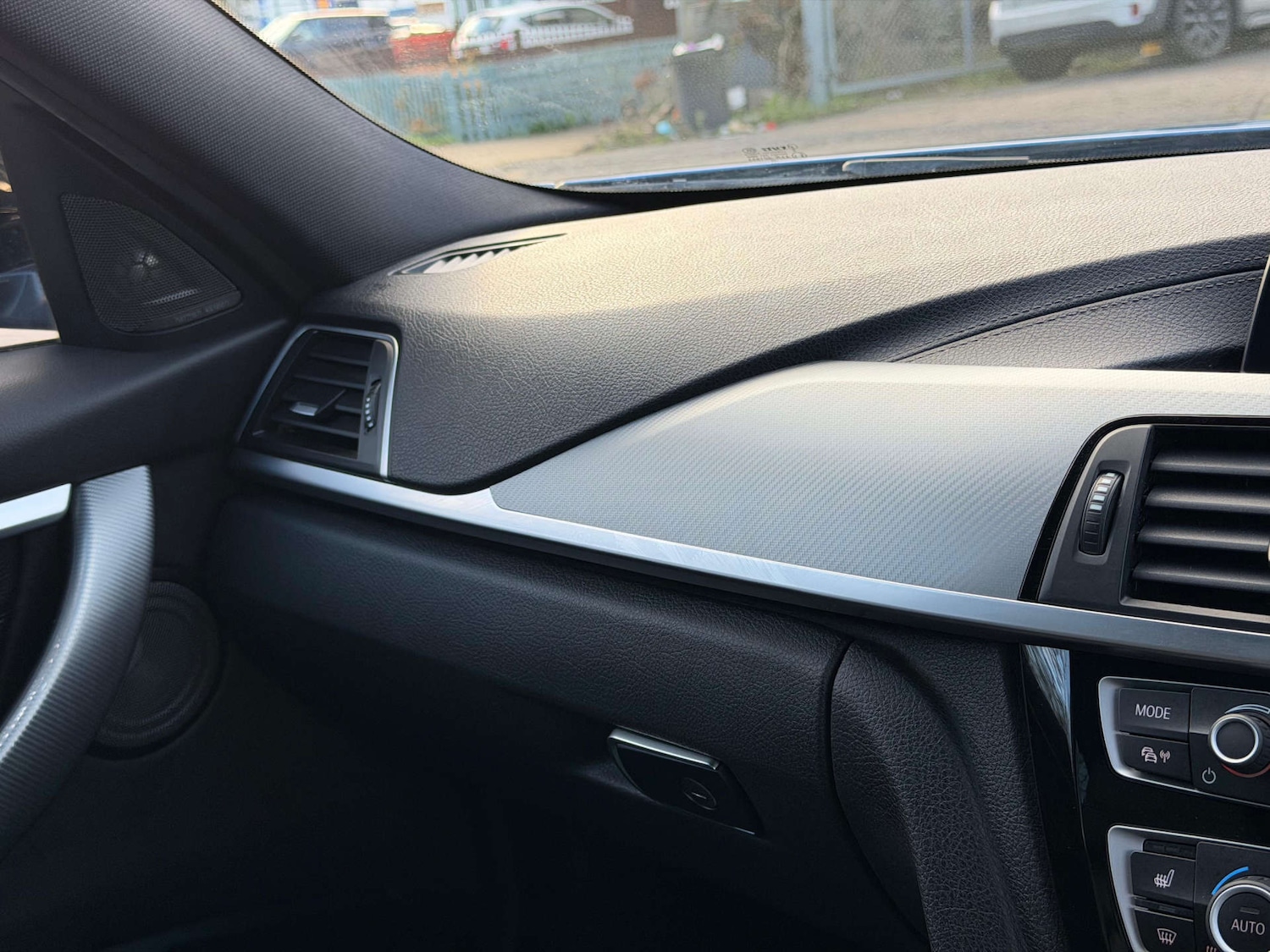 Used BMW 3 Series 2018 for sale - 77437617: Photo 96