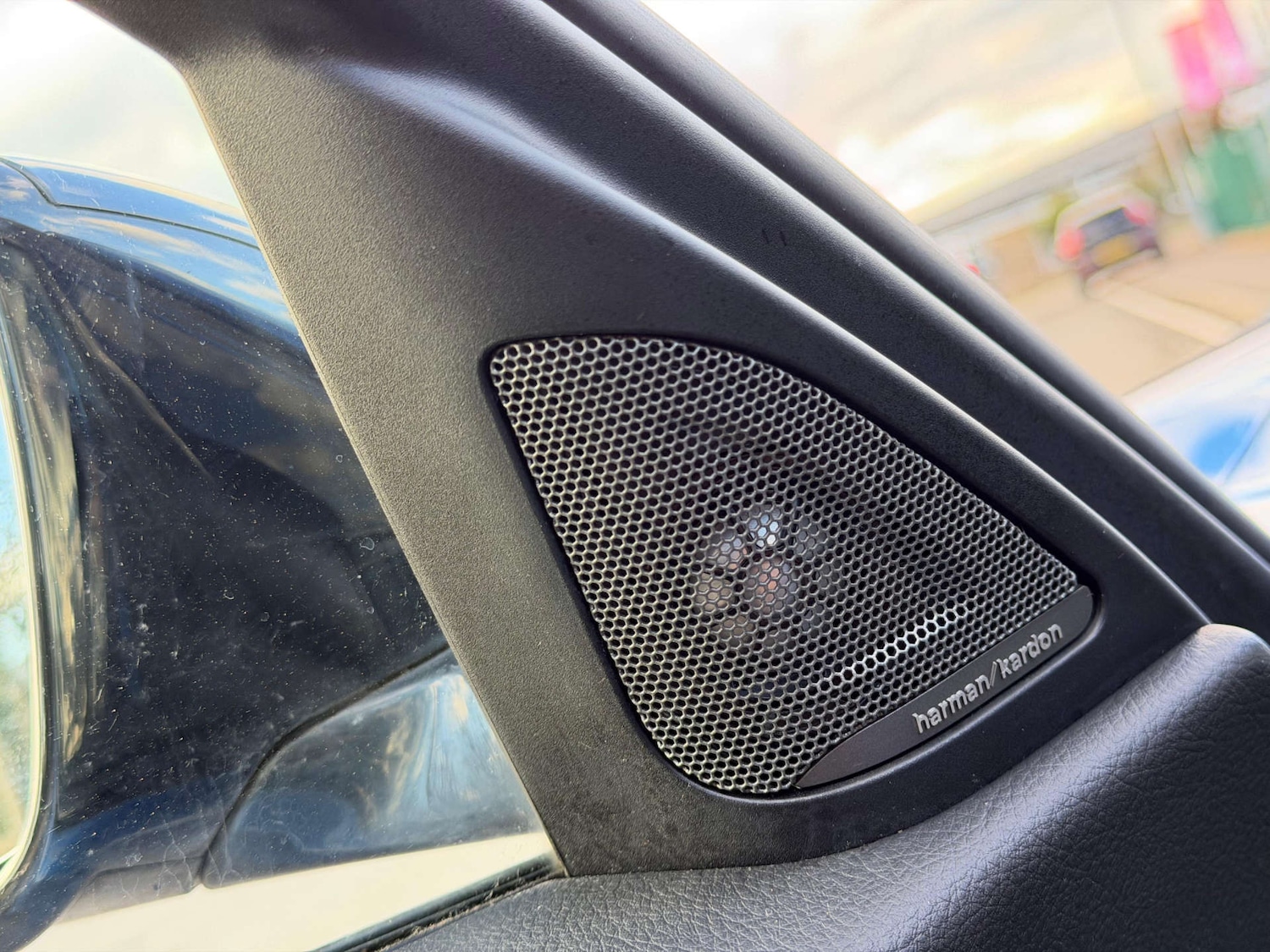 Used BMW 3 Series 2018 for sale - 77437617: Photo 97