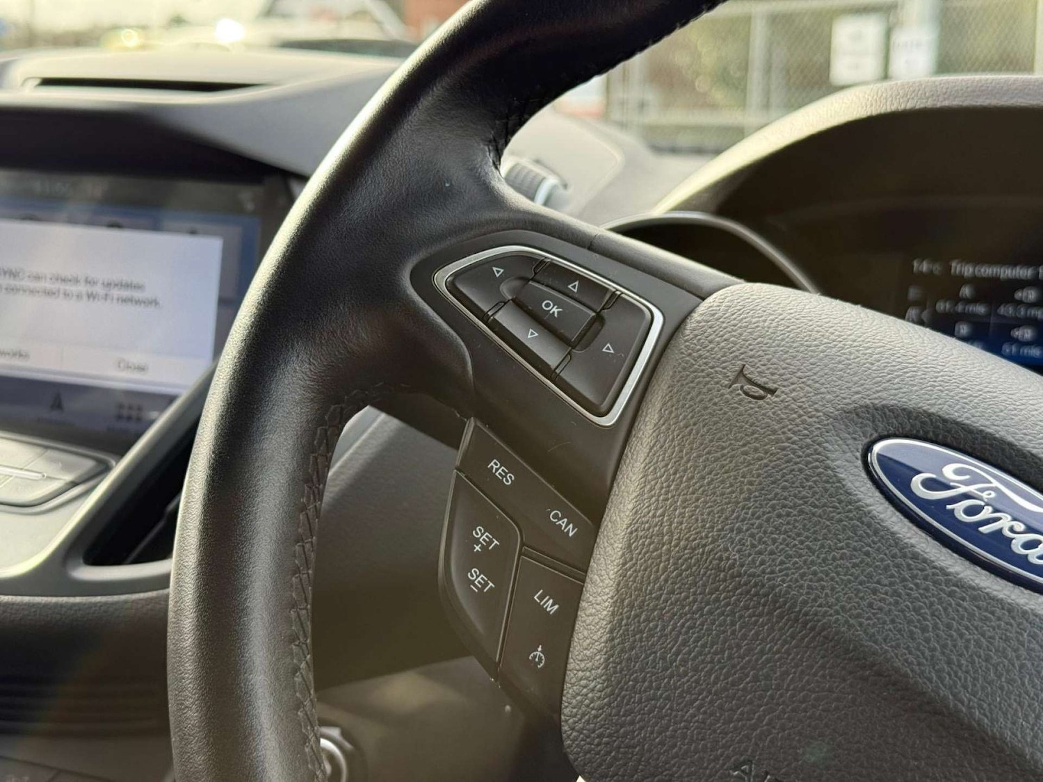 Used Ford Kuga 2018 for sale - 77437502: Photo 38