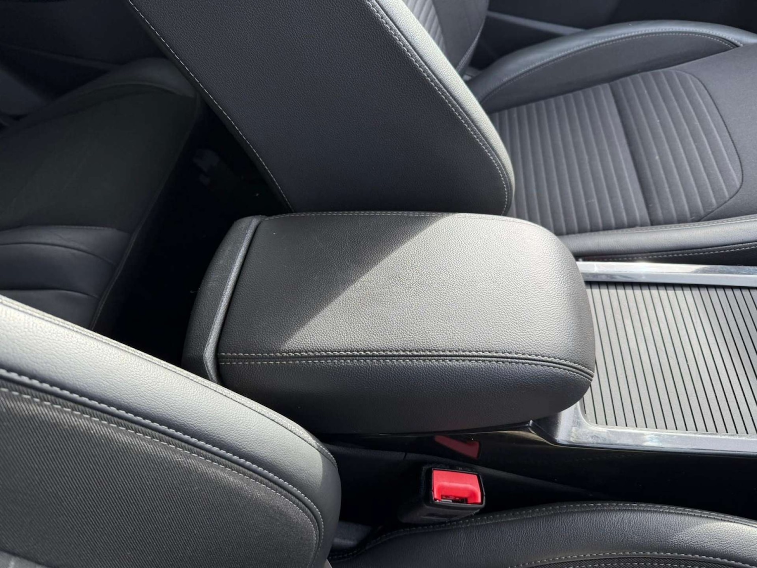 Used Ford Kuga 2018 for sale - 77437502: Photo 69