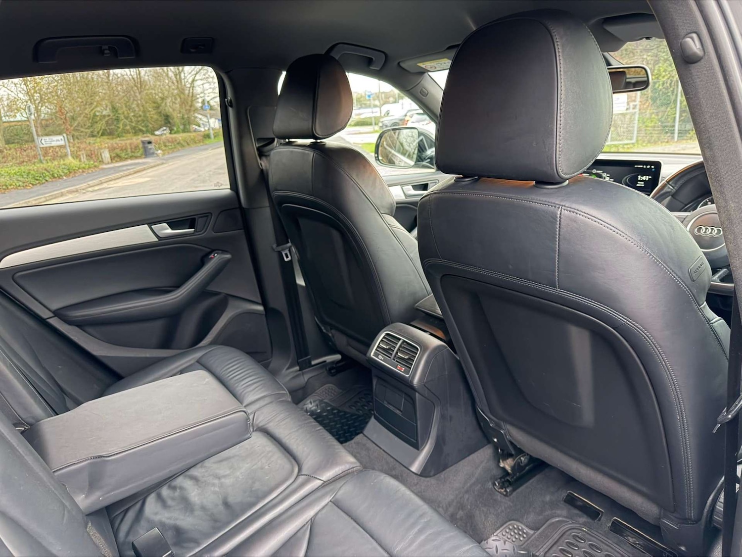 Used Audi Q5 2015 for sale - 77437638: Photo 38