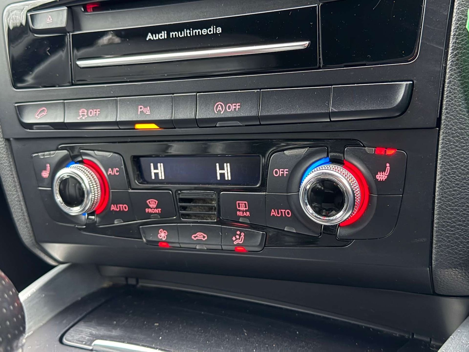 Used Audi Q5 2015 for sale - 77437638: Photo 41