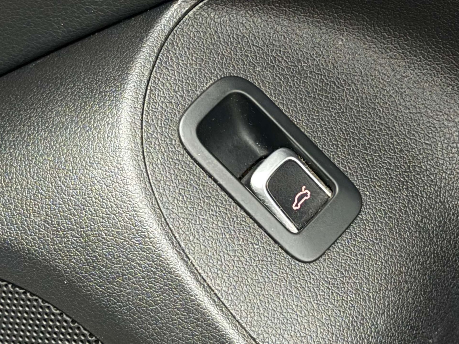 Used Audi Q5 2015 for sale - 77437638: Photo 46