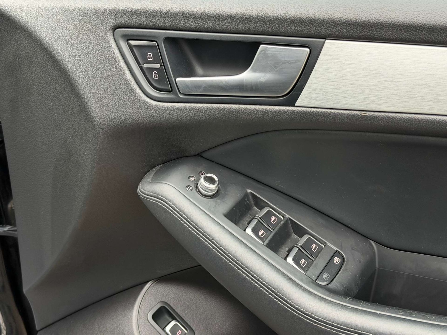 Used Audi Q5 2015 for sale - 77437638: Photo 47