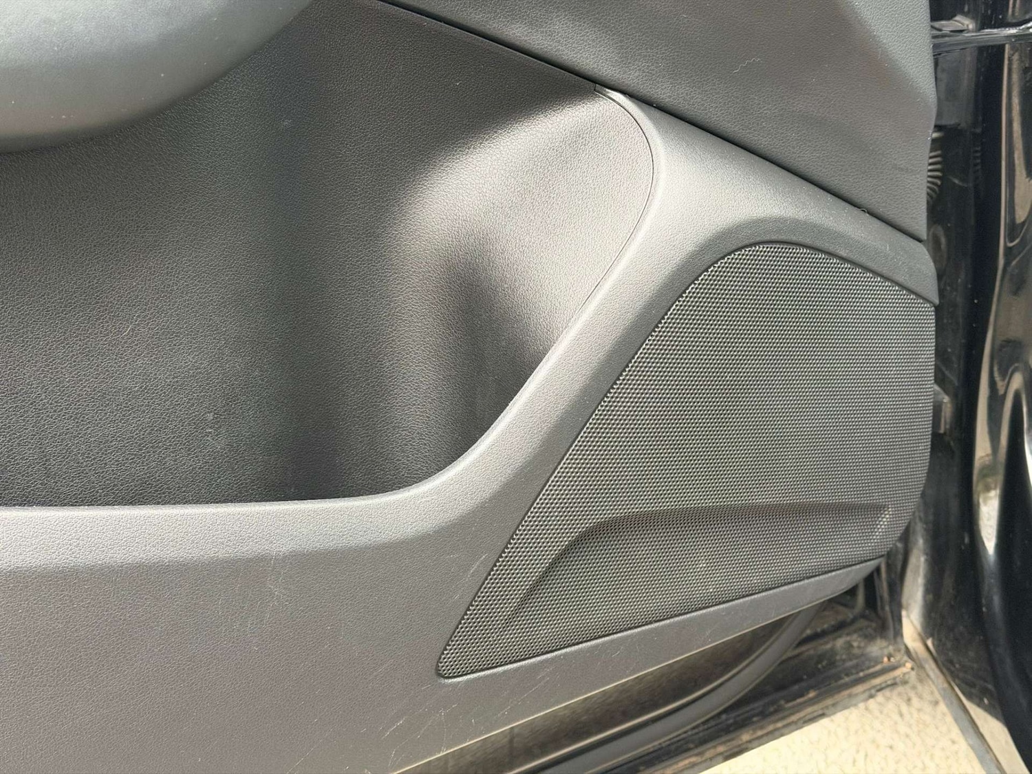 Used Audi Q5 2015 for sale - 77437638: Photo 48