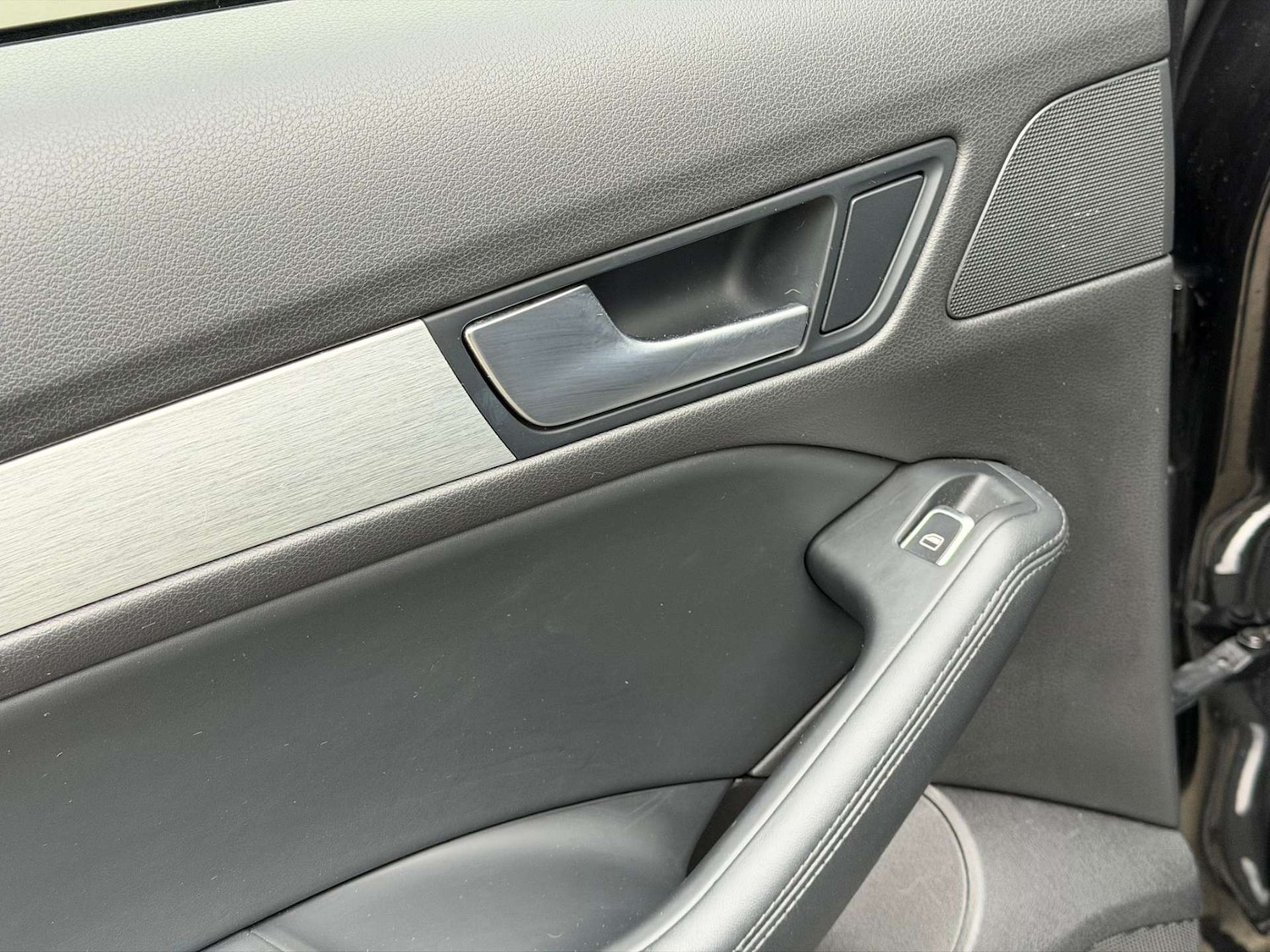 Used Audi Q5 2015 for sale - 77437638: Photo 51