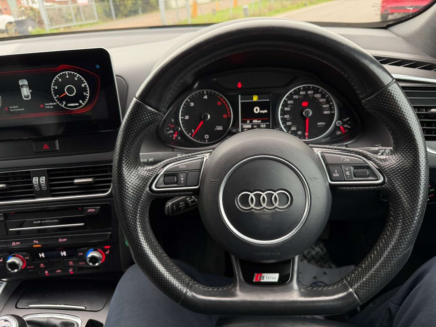 Used Audi Q5 2015 for sale - 77437638: Photo 68