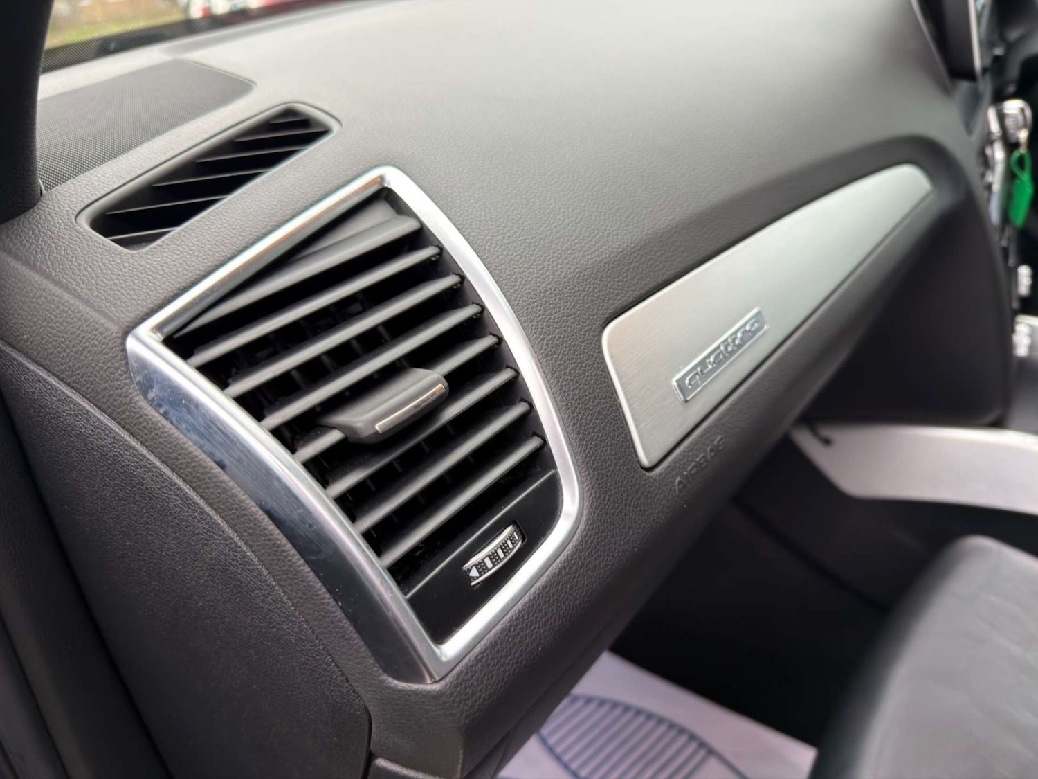 Used Audi Q5 2015 for sale - 77437638: Photo 81