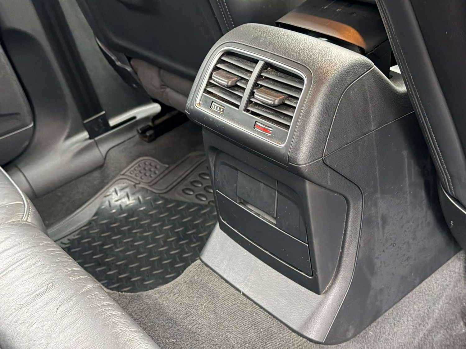 Used Audi Q5 2015 for sale - 77437638: Photo 84