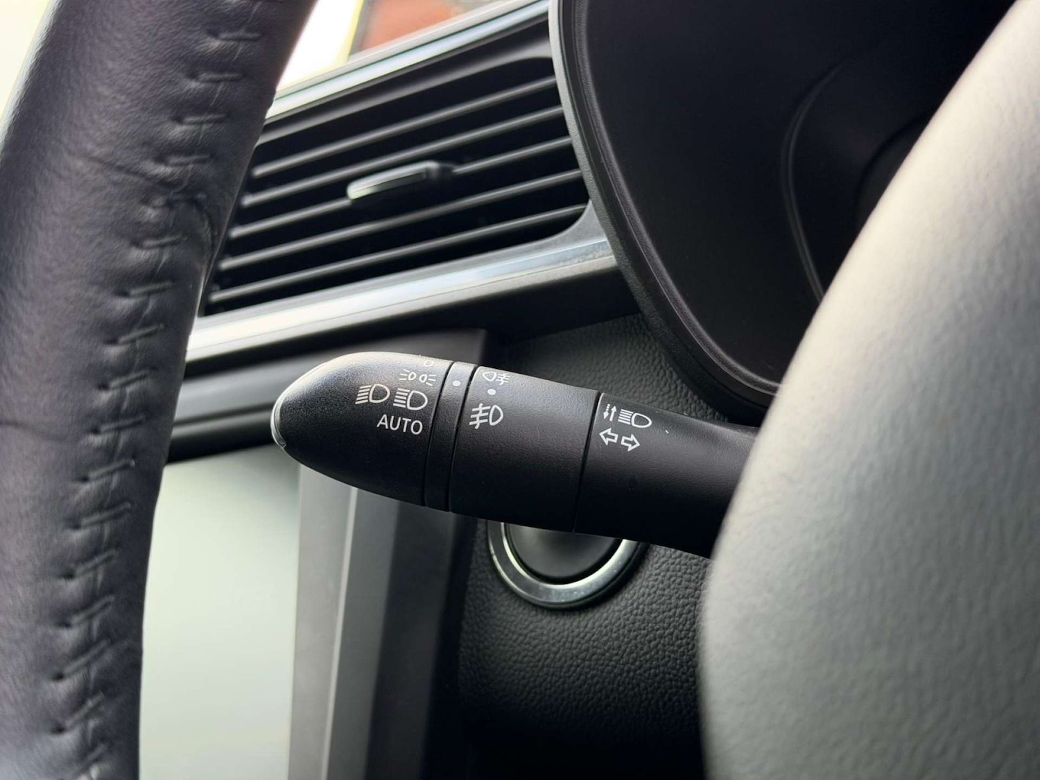 Used Renault Kadjar 2017 for sale - 77437579: Photo 29