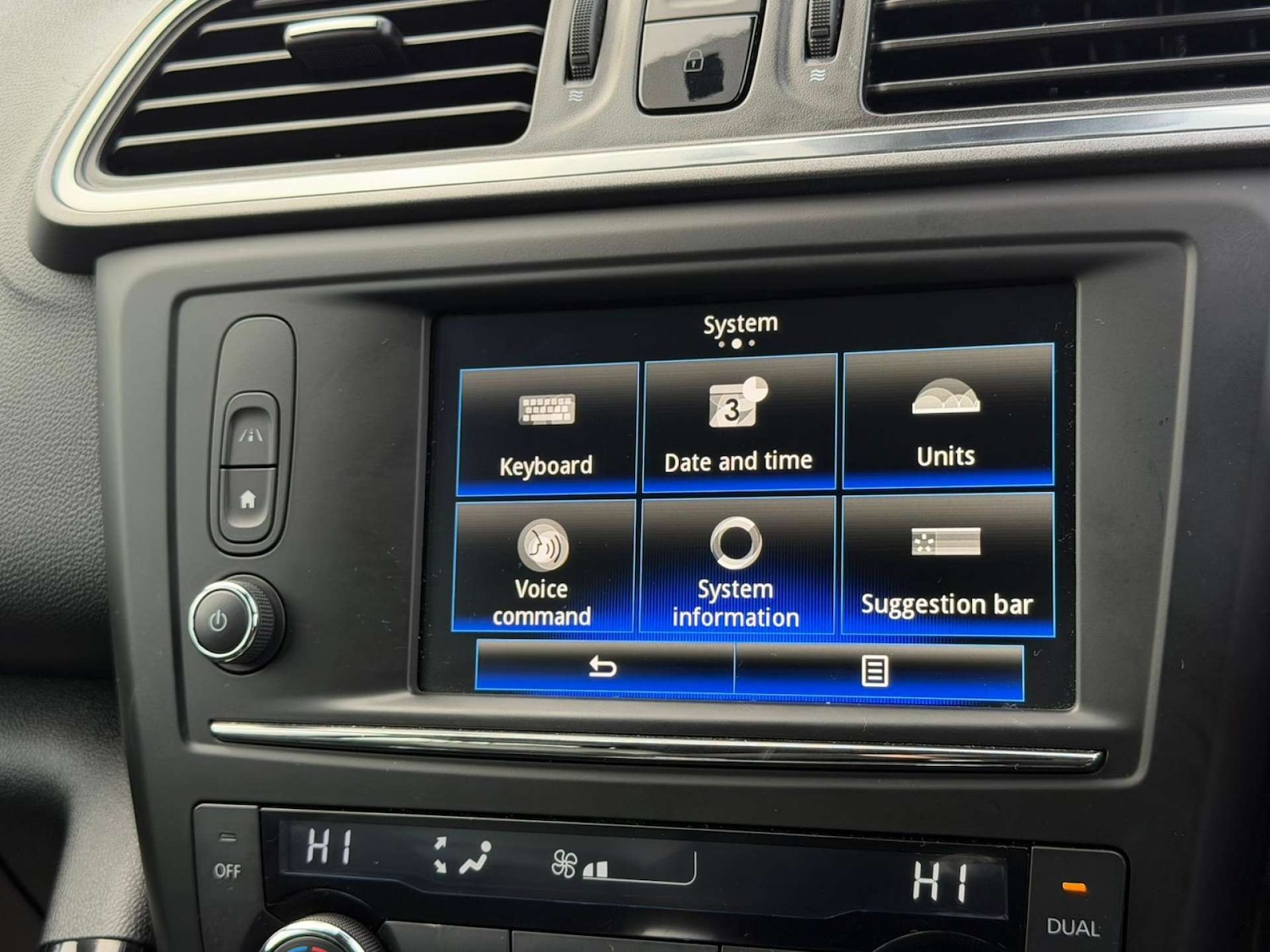 Used Renault Kadjar 2017 for sale - 77437579: Photo 4