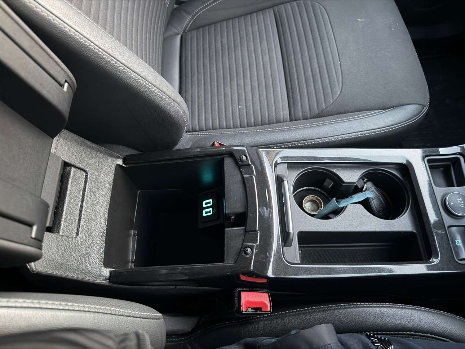 Used Ford Kuga 2017 for sale - 77437448: Photo 20