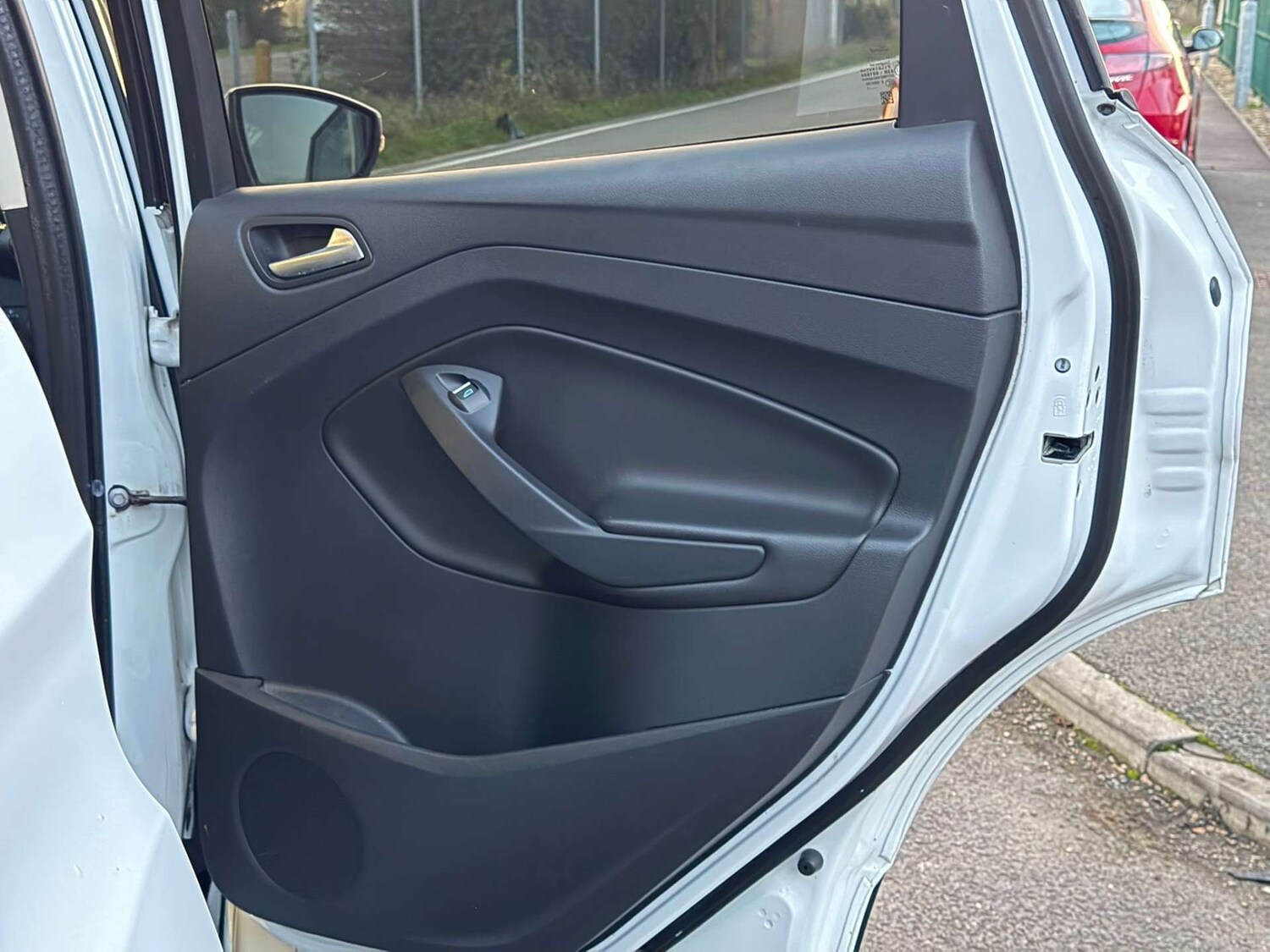 Used Ford Kuga 2017 for sale - 77437448: Photo 46