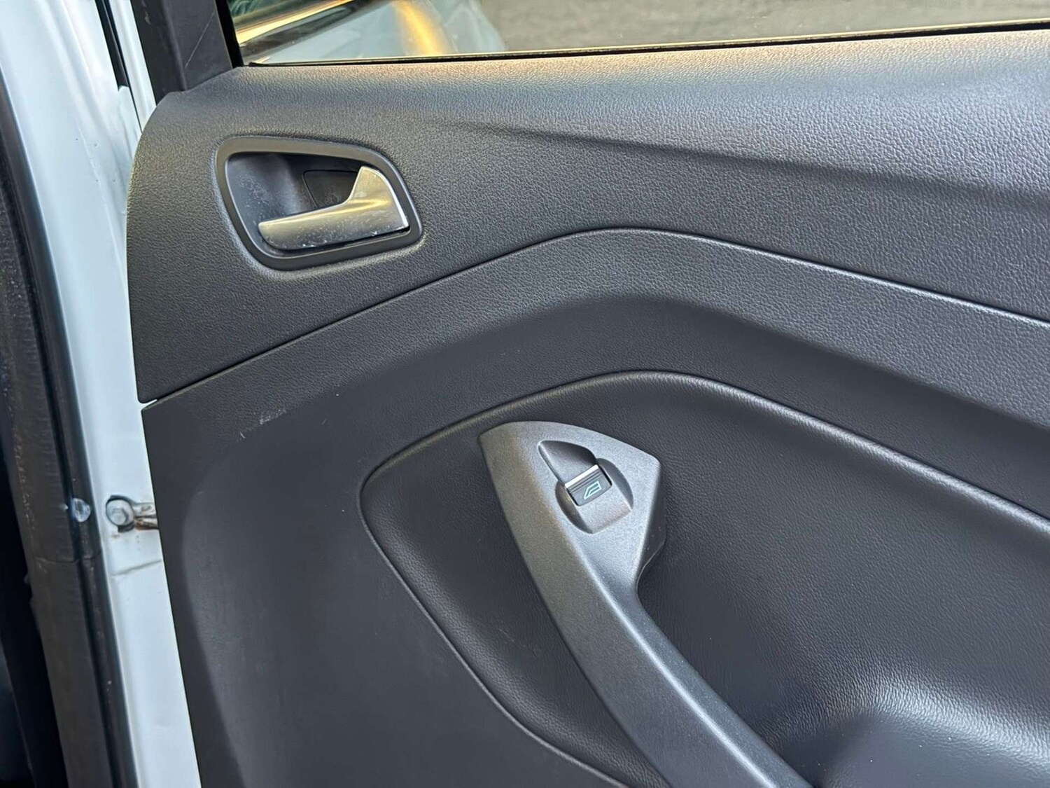 Used Ford Kuga 2017 for sale - 77437448: Photo 47