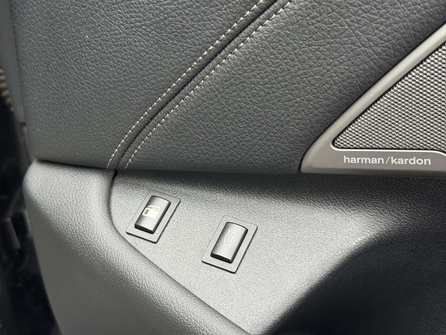 Used BMW 5 Series 2022 for sale - 77437574: Photo 44