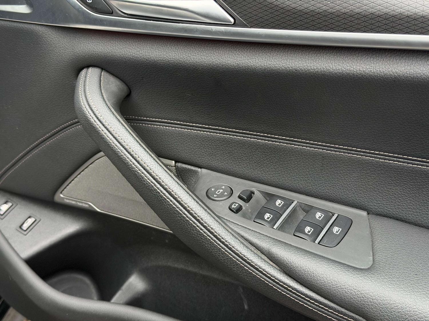 Used BMW 5 Series 2022 for sale - 77437574: Photo 52