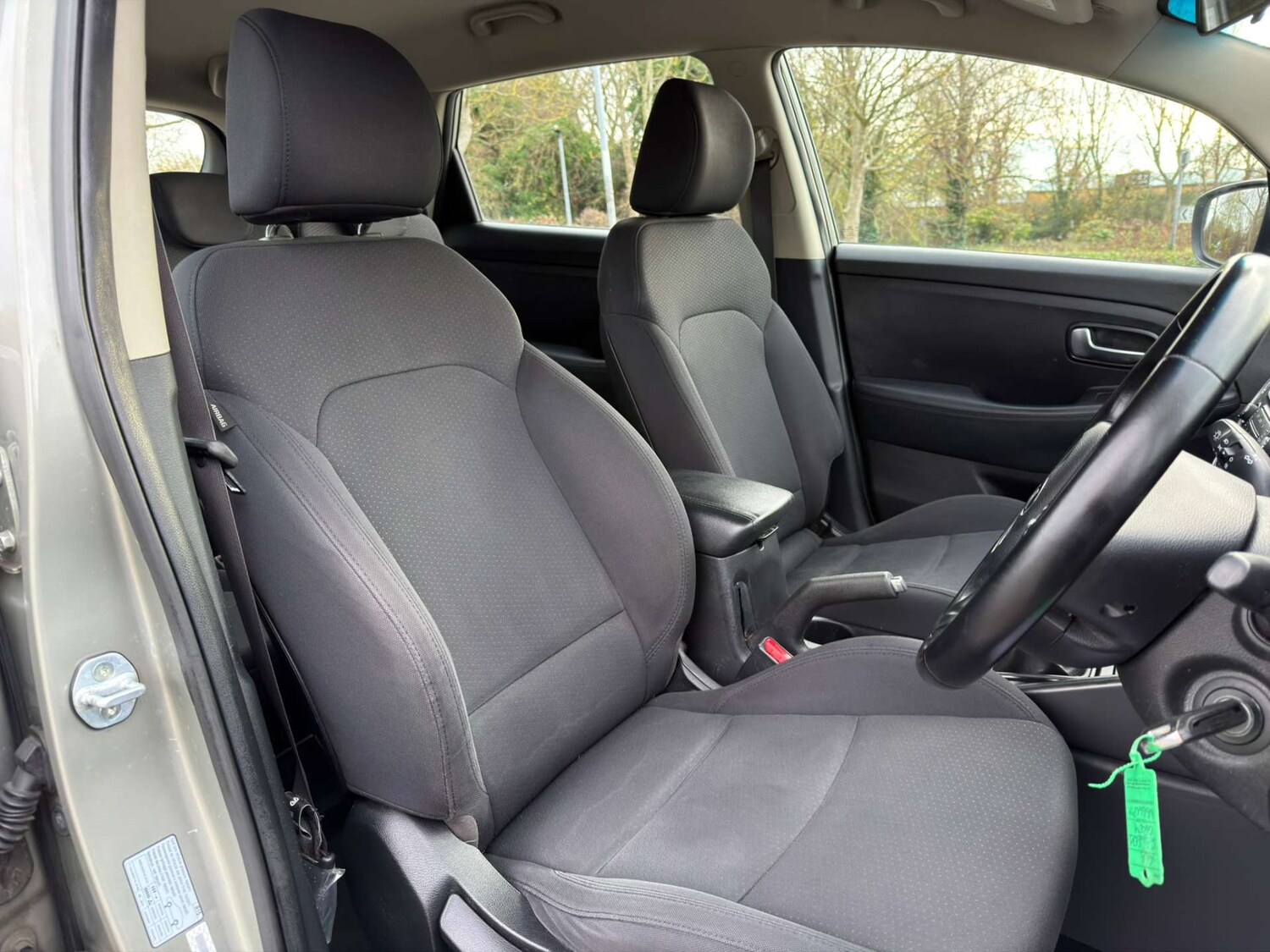 Used Kia Carens 2015 for sale - 77437614: Photo 16