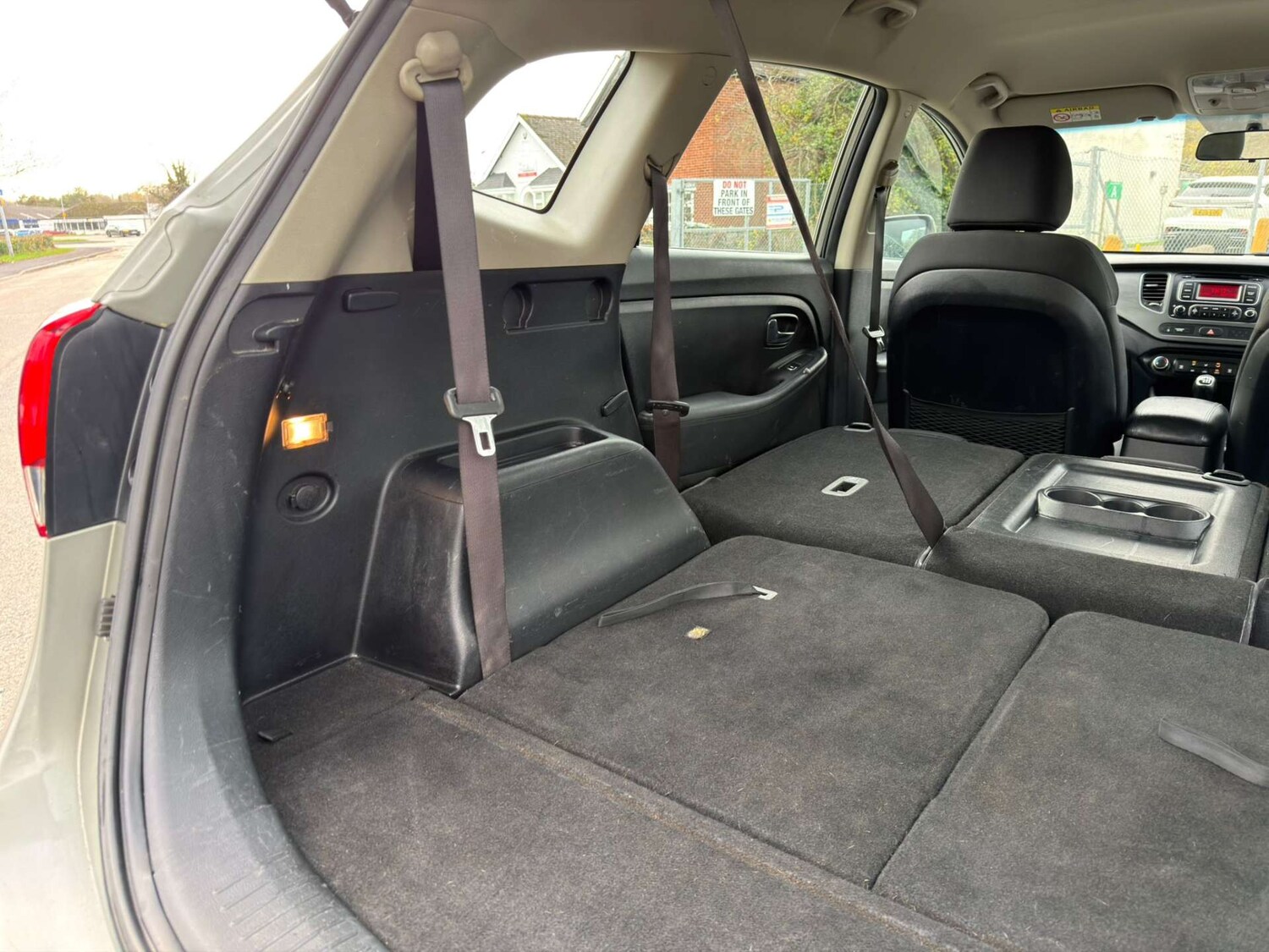 Used Kia Carens 2015 for sale - 77437614: Photo 34