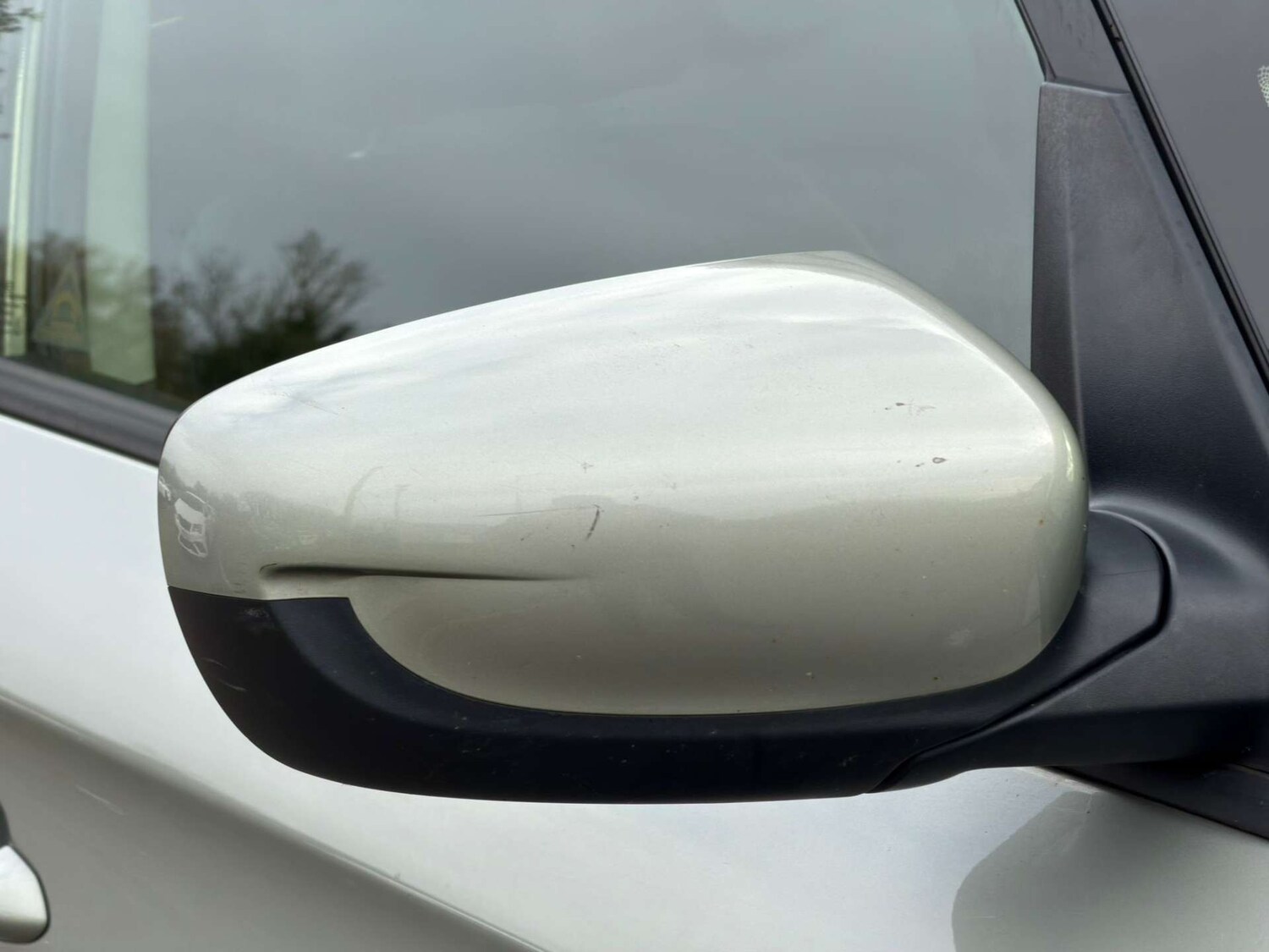 Used Kia Carens 2015 for sale - 77437614: Photo 59