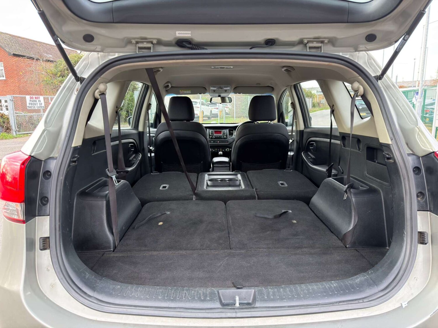 Used Kia Carens 2015 for sale - 77437614: Photo 63