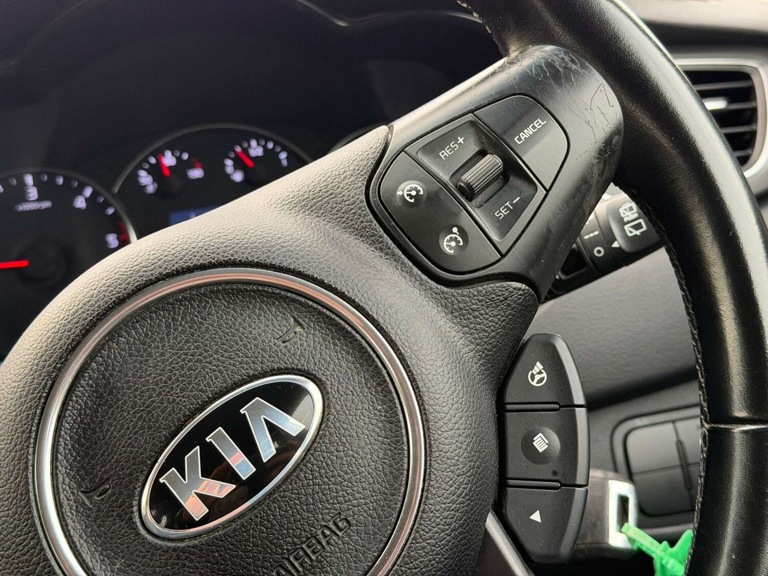 Used Kia Carens 2015 for sale - 77437614: Photo 65