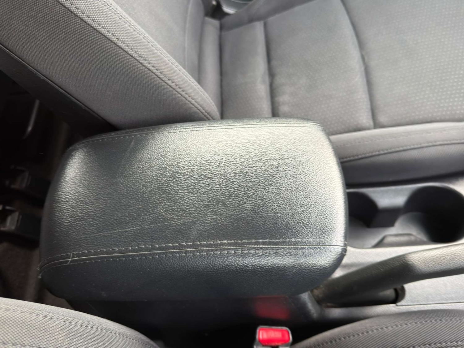 Used Kia Carens 2015 for sale - 77437614: Photo 74