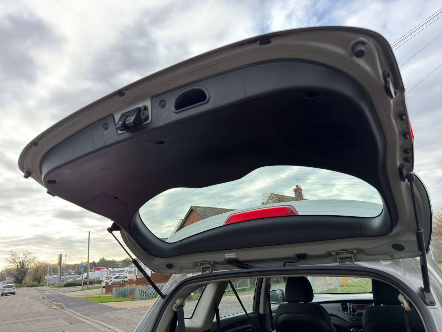 Used Kia Carens 2015 for sale - 77437614: Photo 78