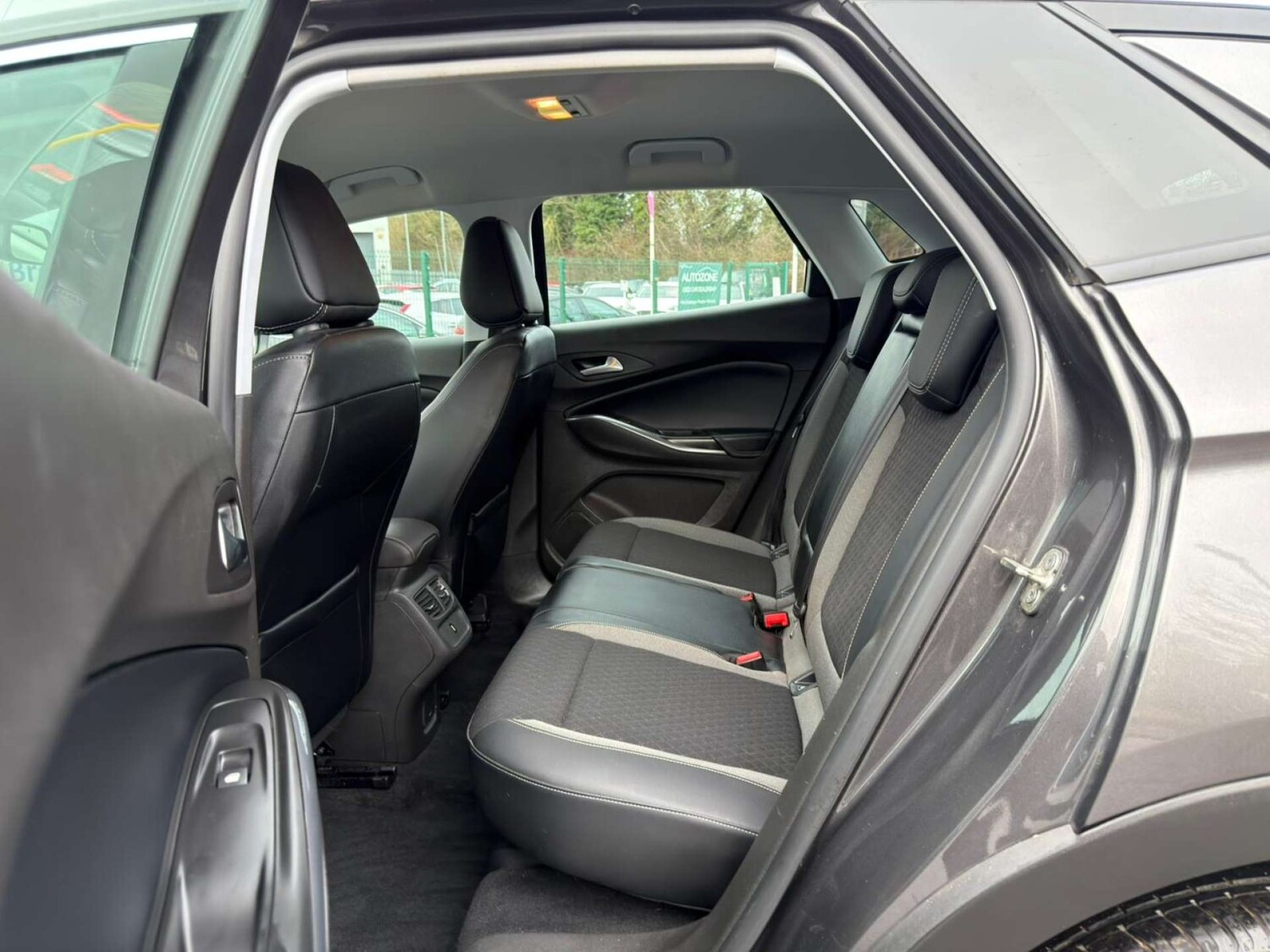 Used Vauxhall Grandland X 2019 for sale - 77437570: Photo 32