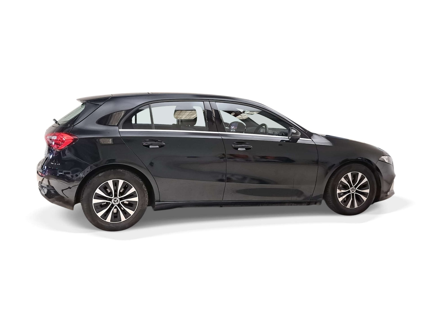 Used Mercedes-Benz A-Class 2021 for sale - 78083425: Photo 2