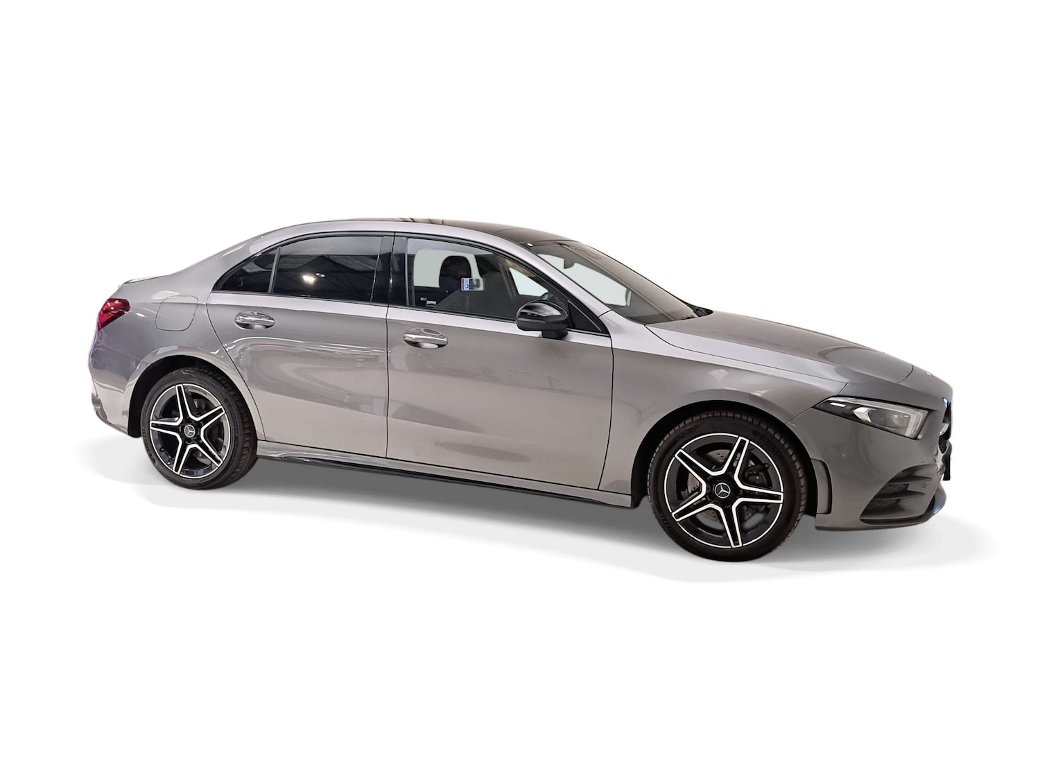 Used Mercedes-Benz A-Class 2022 for sale - 77920739: Photo 2