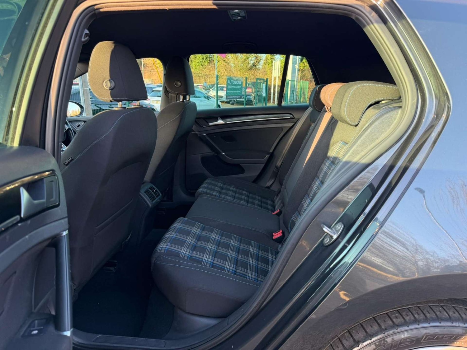 Used Volkswagen Golf 2016 for sale - 77437612: Photo 30