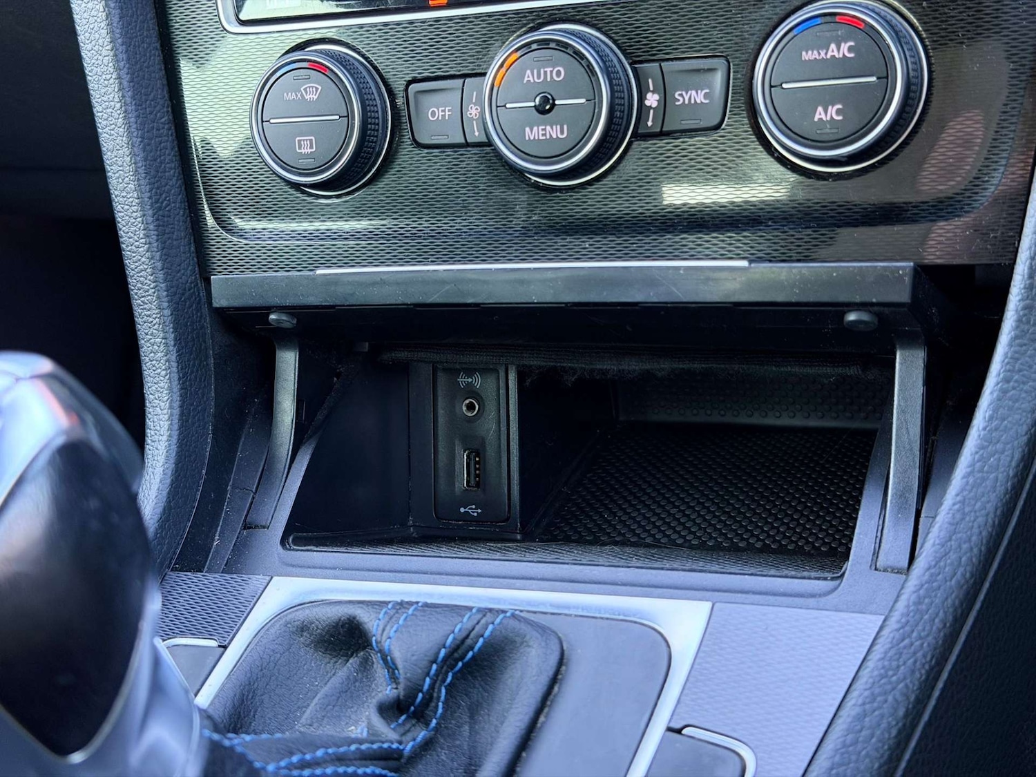 Used Volkswagen Golf 2016 for sale - 77437612: Photo 35