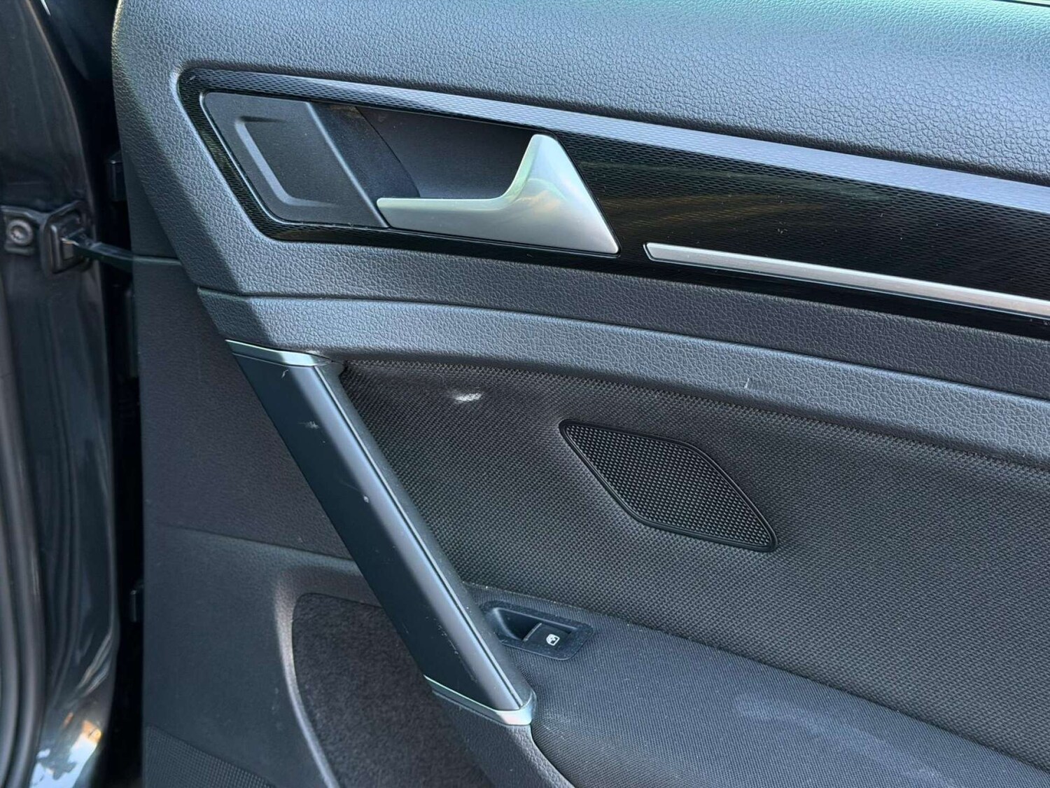 Used Volkswagen Golf 2016 for sale - 77437612: Photo 44