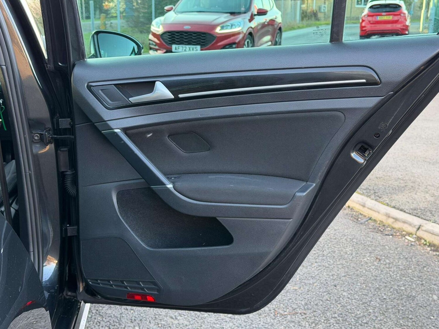 Used Volkswagen Golf 2016 for sale - 77437612: Photo 45