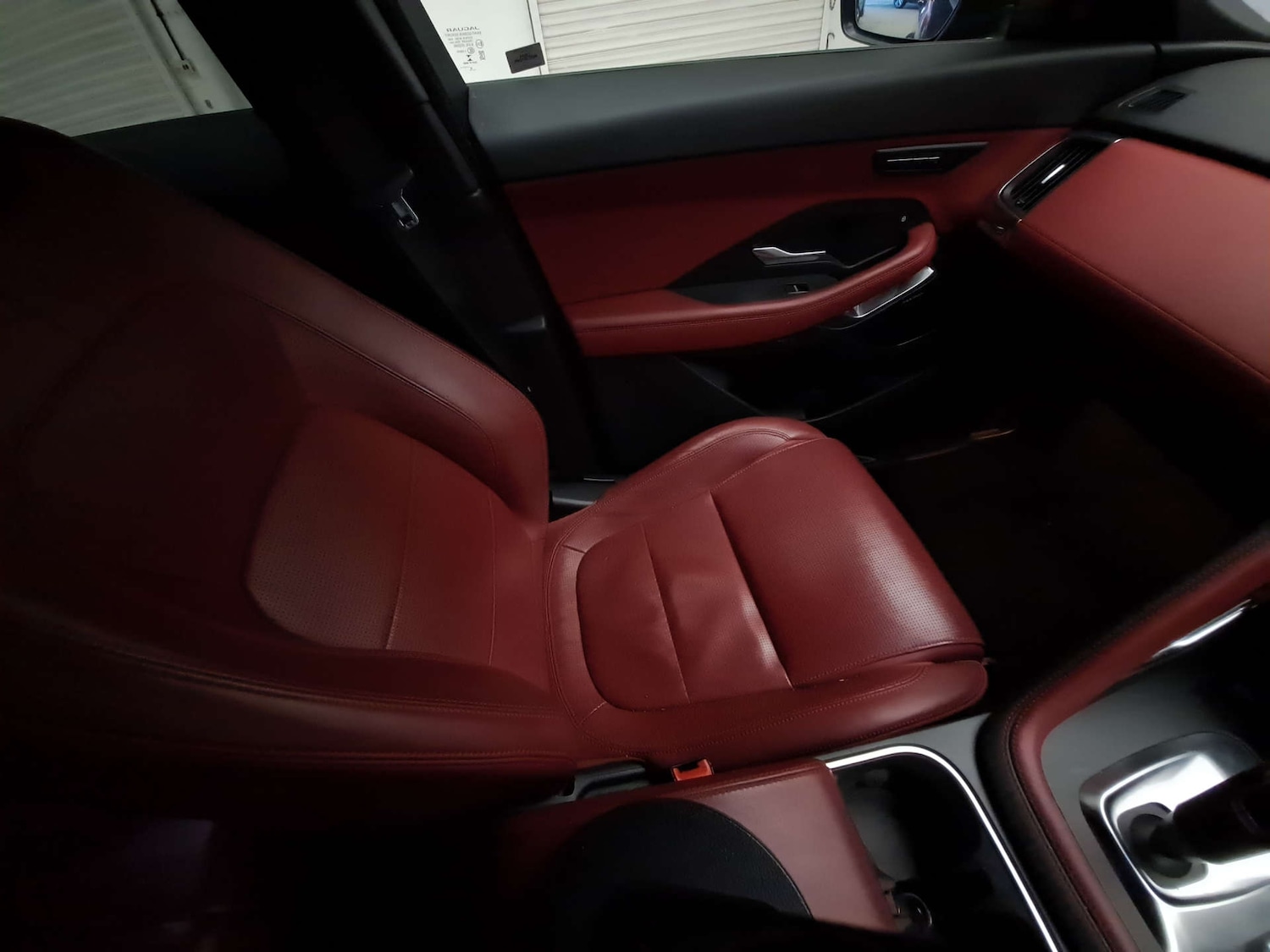 Used Jaguar E-Pace 2018 for sale - 77920756: Photo 10