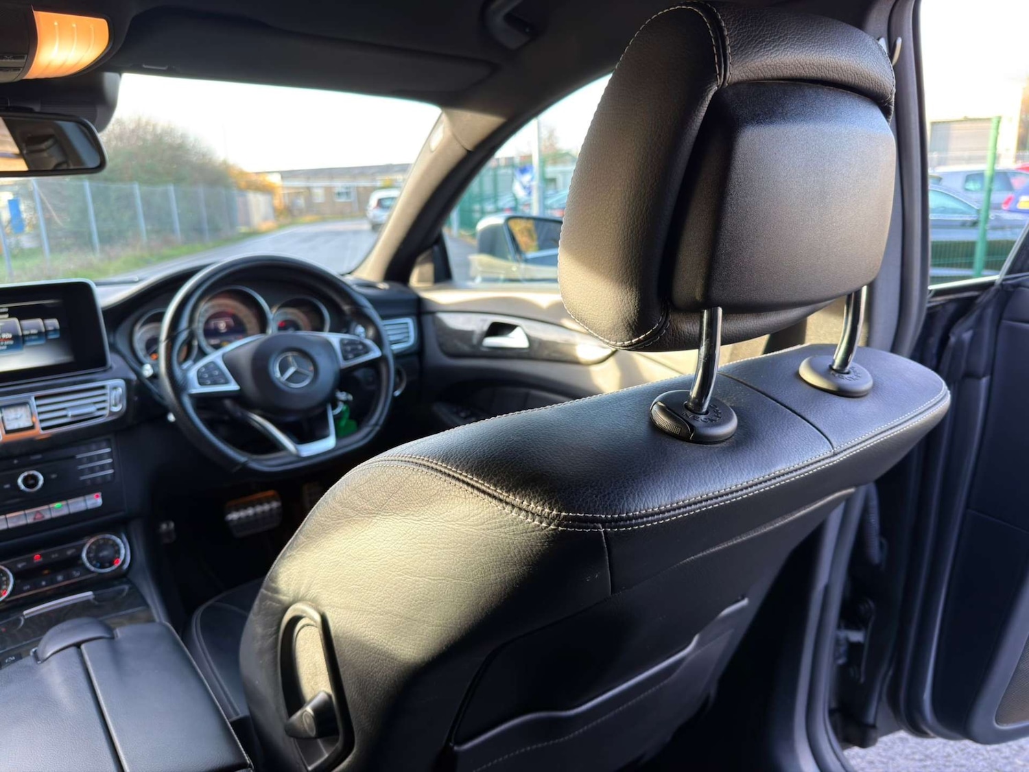 Used Mercedes-Benz CLS 2017 for sale - 77437522: Photo 32