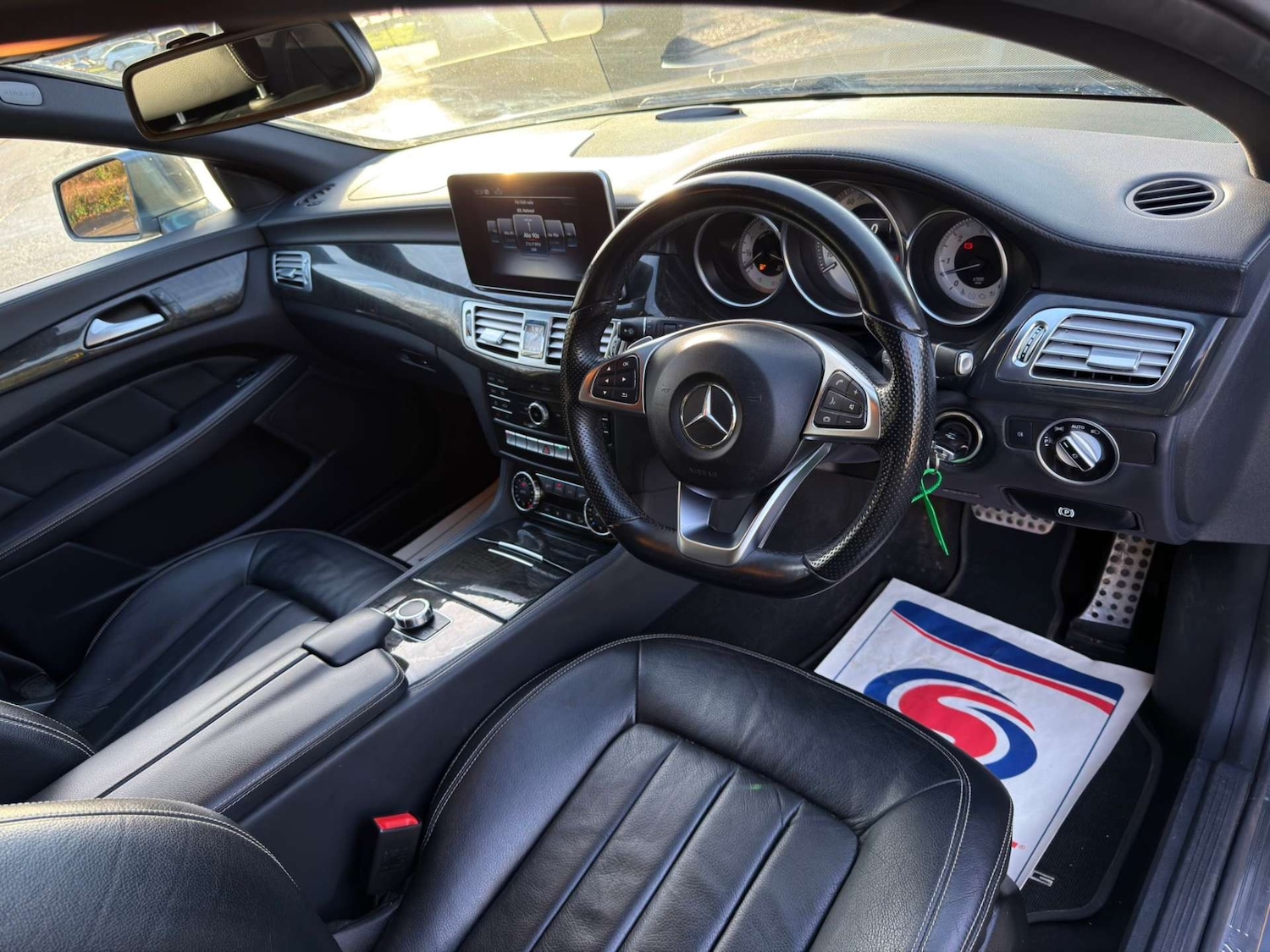 Used Mercedes-Benz CLS 2017 for sale - 77437522: Photo 33