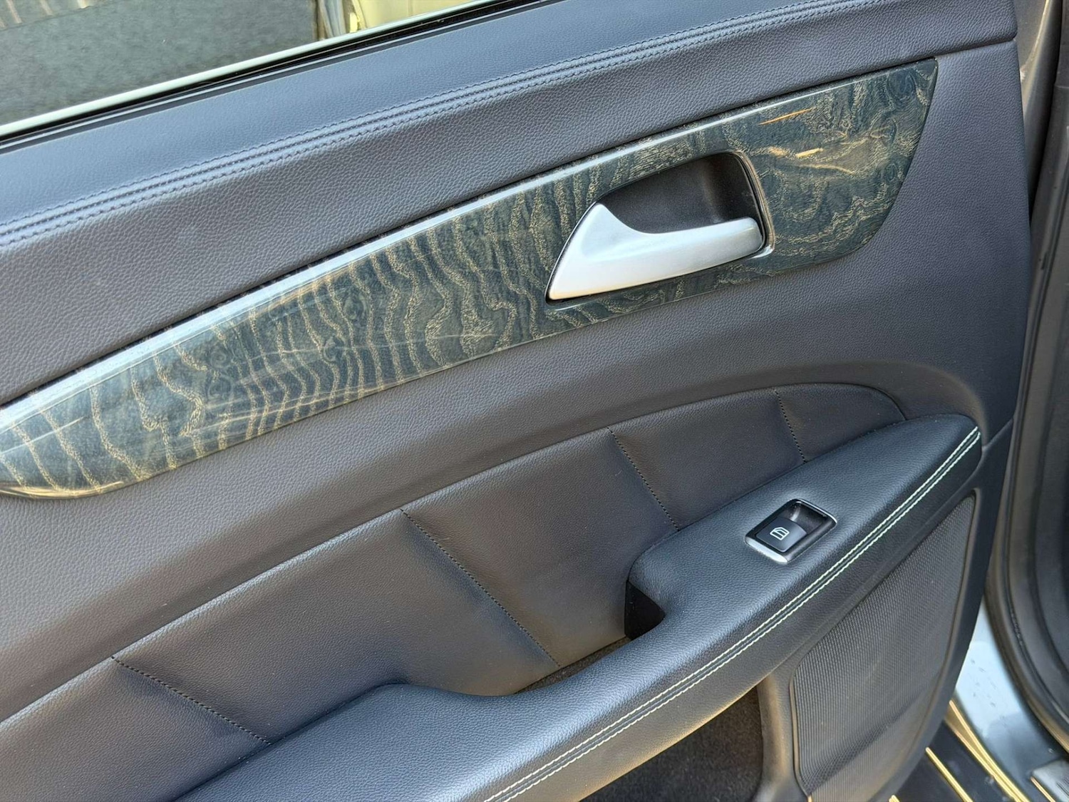 Used Mercedes-Benz CLS 2017 for sale - 77437522: Photo 51