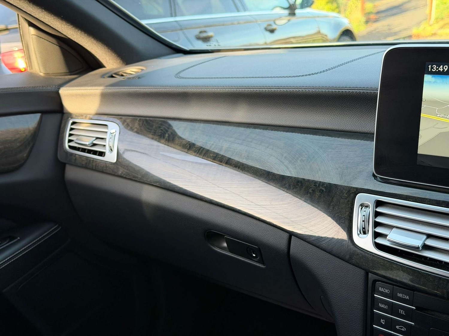 Used Mercedes-Benz CLS 2017 for sale - 77437522: Photo 92